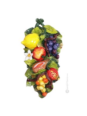 FRUTA Decoración artística colgante de cerámica.