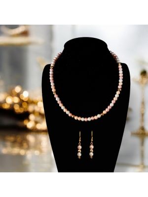 DULCE SUEÑO - Collar y pendientes con perlas de concha y hematita dorada, hechos a mano.