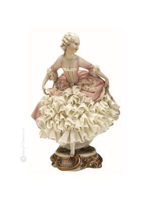 Figura SEÑORA Figura de porcelana Capodimonte hecha a mano en Italia