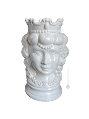 CABEZA MARRÓN FEMENINA Maceta y decoración artística de mesa en cerámica.