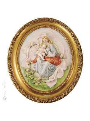 MADONNA CON PALOMAS Cuadro en bajorrelieve en porcelana de Capodimonte hecho a mano Made in Italy