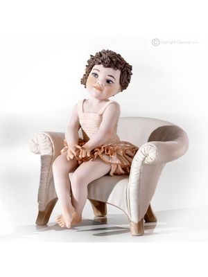 COSETTE - Estatuilla de Capodimonte, bailarina romántica, elegancia en porcelana.