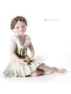 GILDA - Estatuilla de Capodimonte, la elegancia de una obra en porcelana fina.