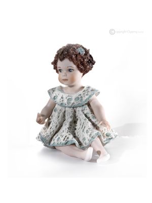 IRENE - Capodimonte, fina estatuilla de porcelana, una rara obra de arte.