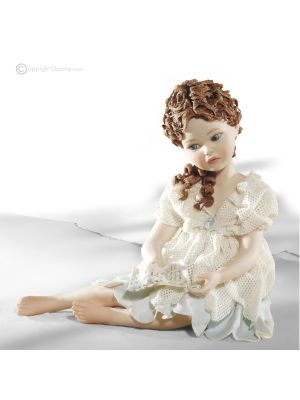 OFELIA Capodimonte estatuilla romántica, elegancia y dulzura italiana.