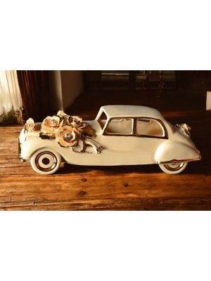 Roll-Royce en cerámica de prestigio, con rosas, cristales y detalles dorados, hecho a mano.